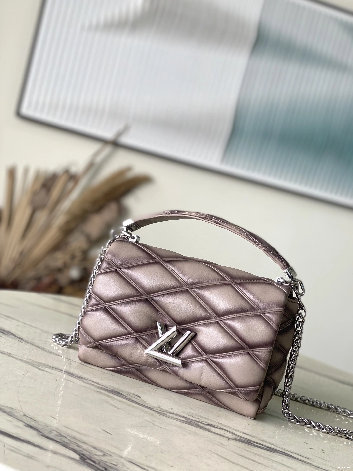 GO-14 LOUIS VUITTON MM 0812